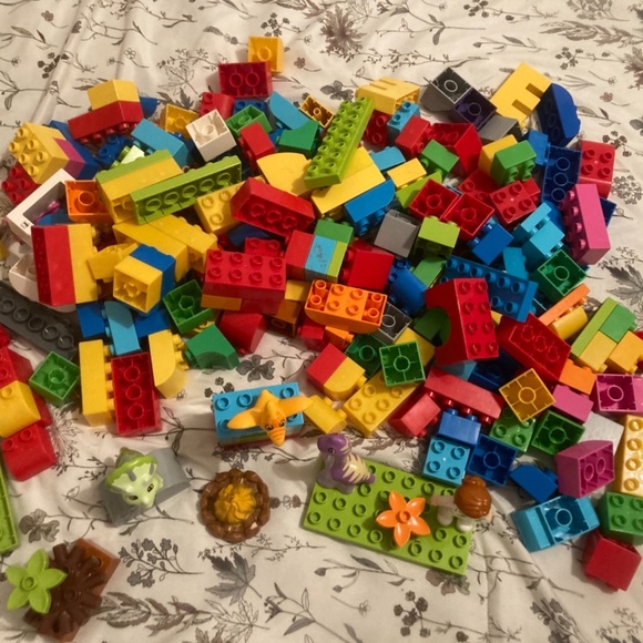 Jurassic Park DUPLO(SOLD) - Picture 2 of 2